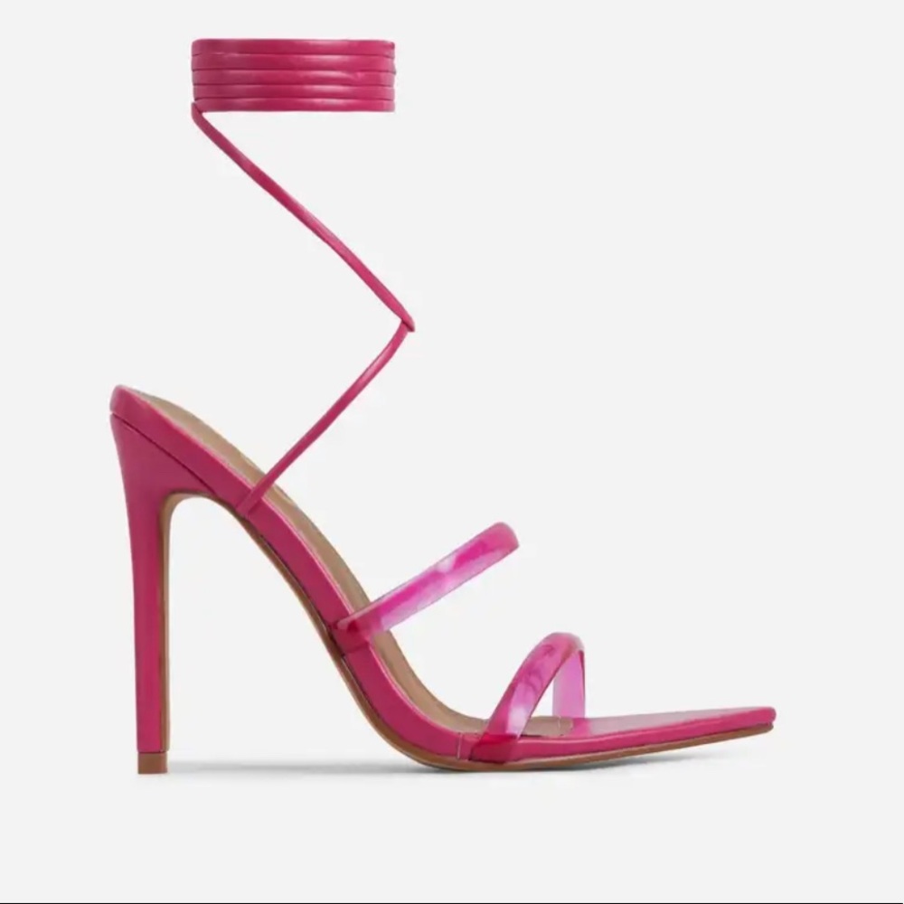 Lace Up Pointed Toe Heel In Faux Leather